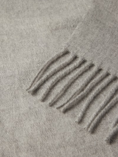 Peek & Cloppenburg FraasSchal mit Fransen in hellgrau Neuheiten