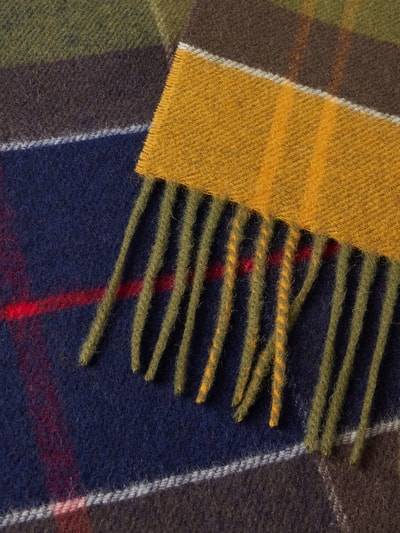 Peek & Cloppenburg BarbourSchal aus Wolle mit Fransen Modell 'Inverness' in gruen Fabrikpreis