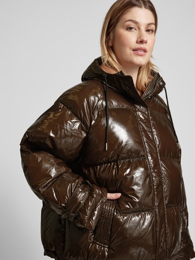 Peek & Cloppenburg LOLLYS LAUNDRYSteppjacke mit Stehkragen Modell 'Sehlby' in khaki Kauf eins, bekomm eins gratis
