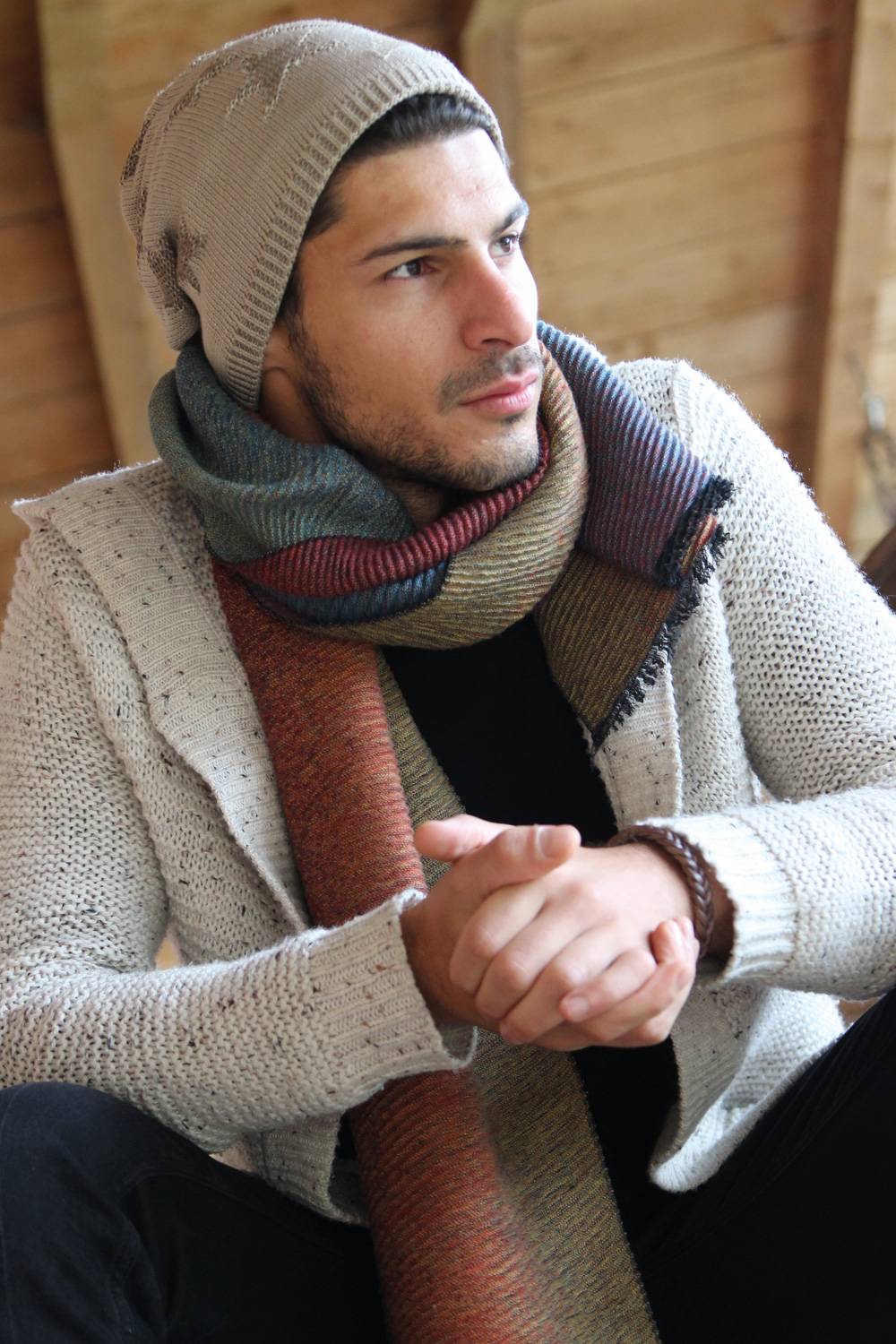 Stylebreaker Feinstrick Beanie mit Sterne Muster Saisonschlussverkauf