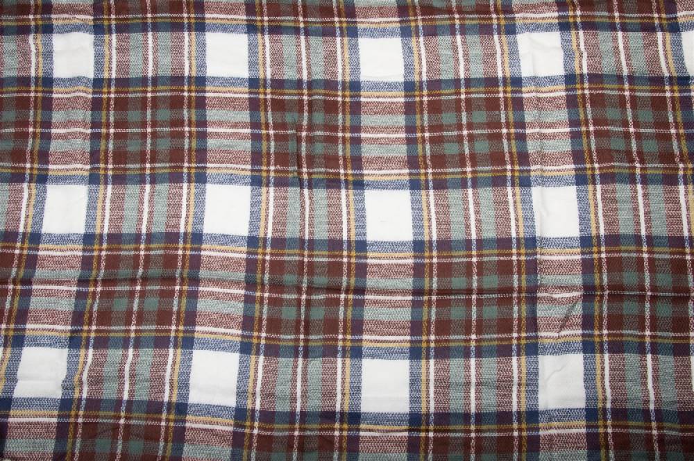 Stylebreaker XXL Deckenschal mit schottischem Tartan Plaid Karo Muster JETZT KAUFEN