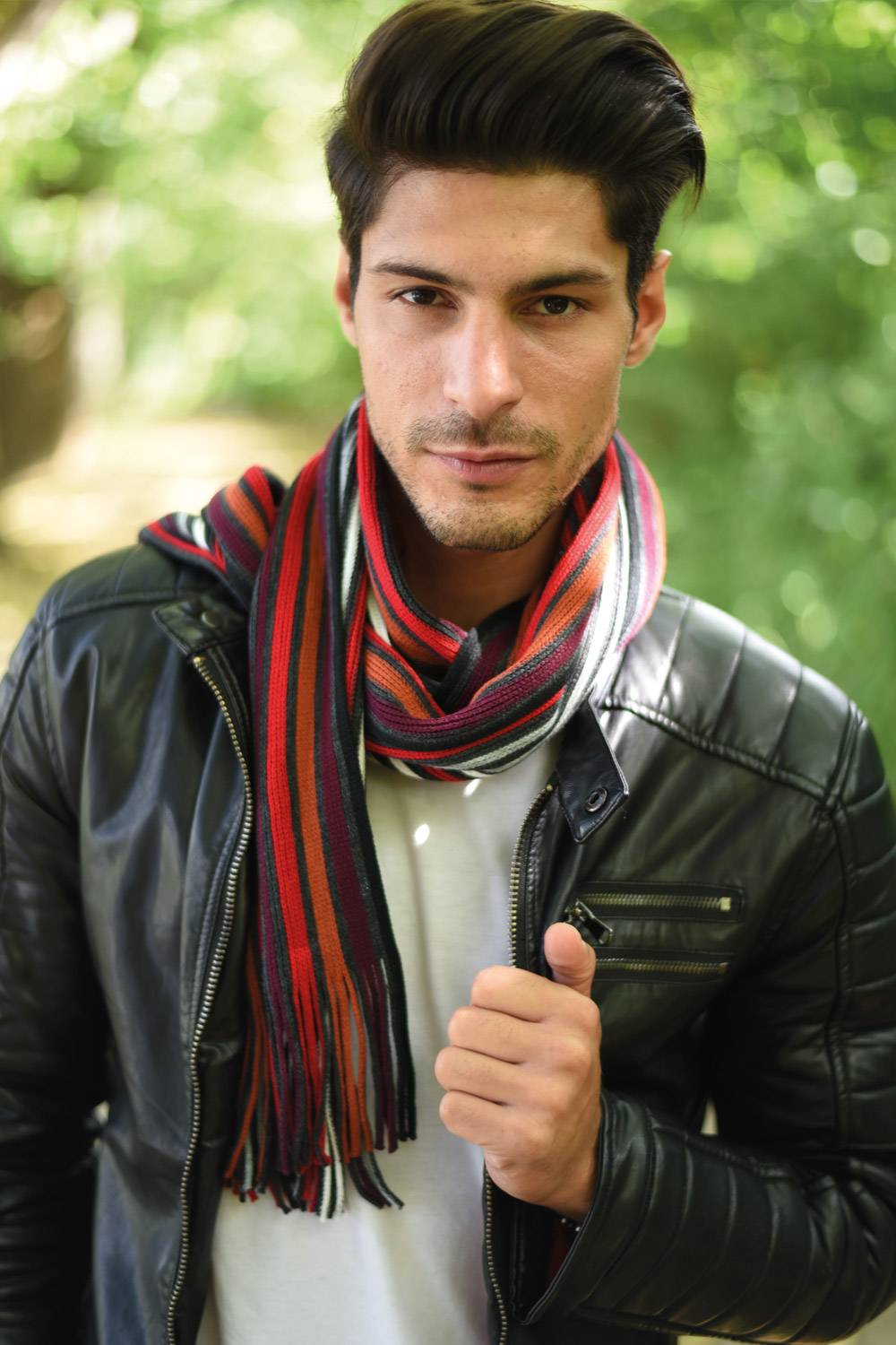 Stylebreaker Feinstrick Schal mit Streifen Muster und Fransen Outlet