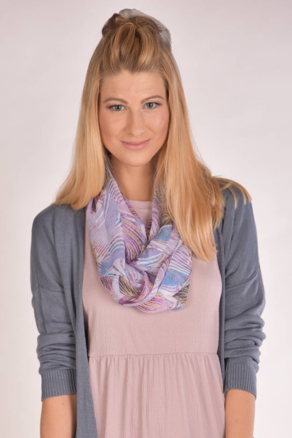 Stylebreaker Loop Schal buntem Blätter Muster Begrenztes Angebot