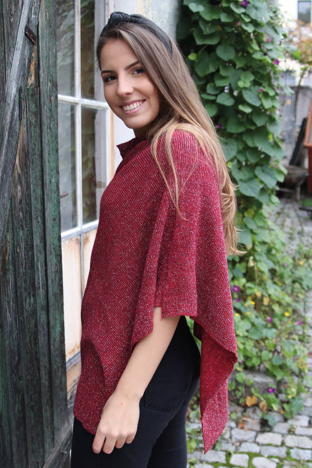 Stylebreaker Feinstrick Poncho mit Glitzerfäden Cyber Monday