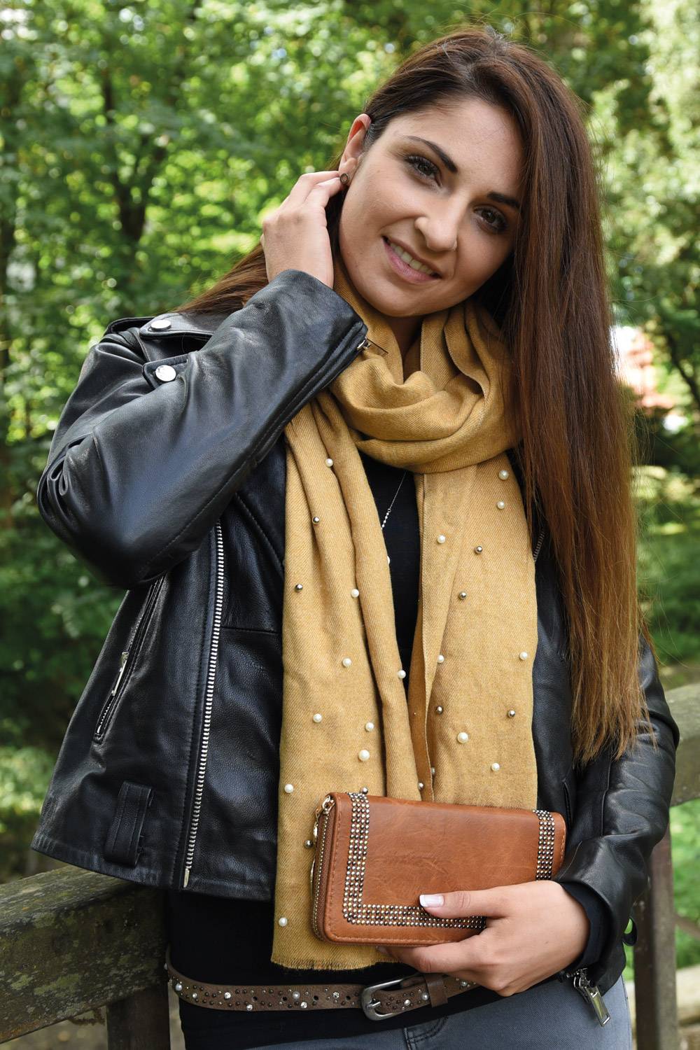 Stylebreaker Weicher Schal mit Perlen Top Angebot