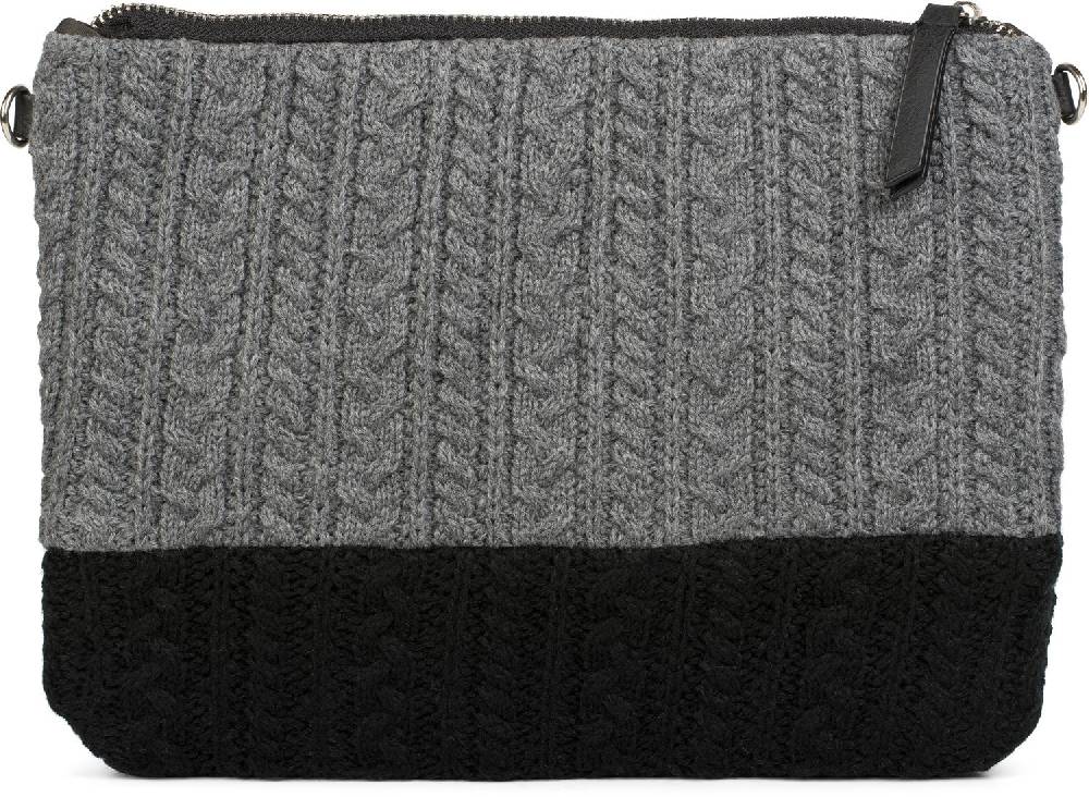 Stylebreaker Strick Clutch mit Zopfmuster Saisonale Angebote