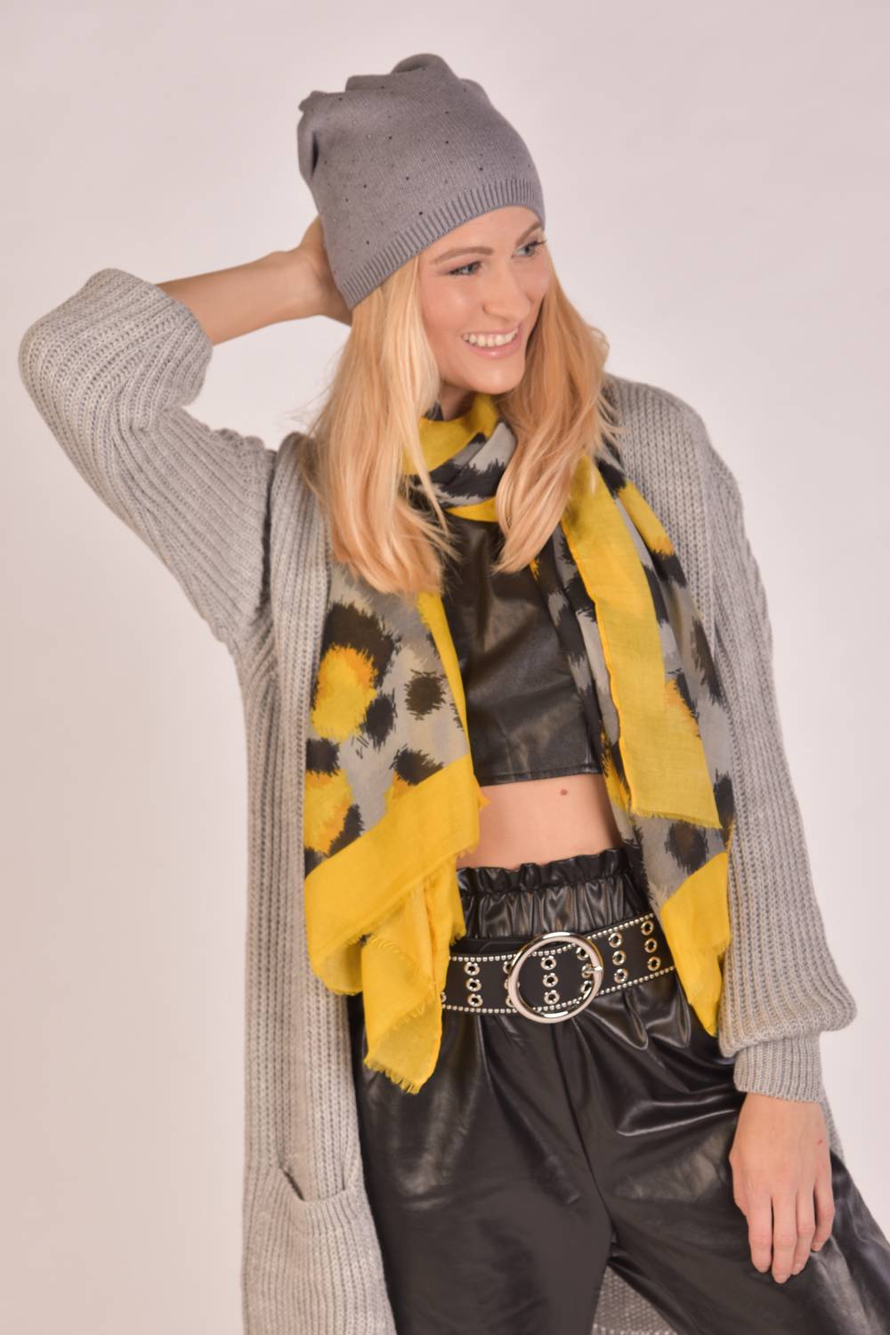 Stylebreaker Feinstrick Beanie mit Strass Günstig kaufen