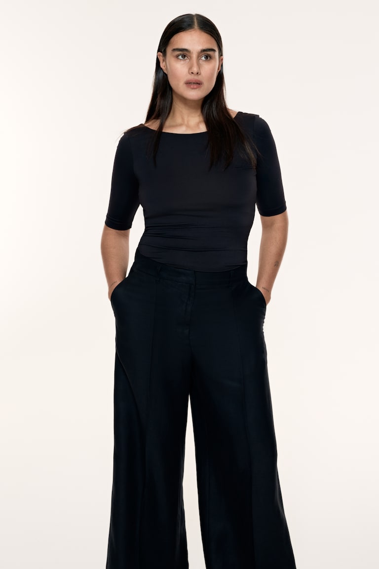 H&M Shirt mit Ballerina-Ausschnitt Heißer Verkauf
