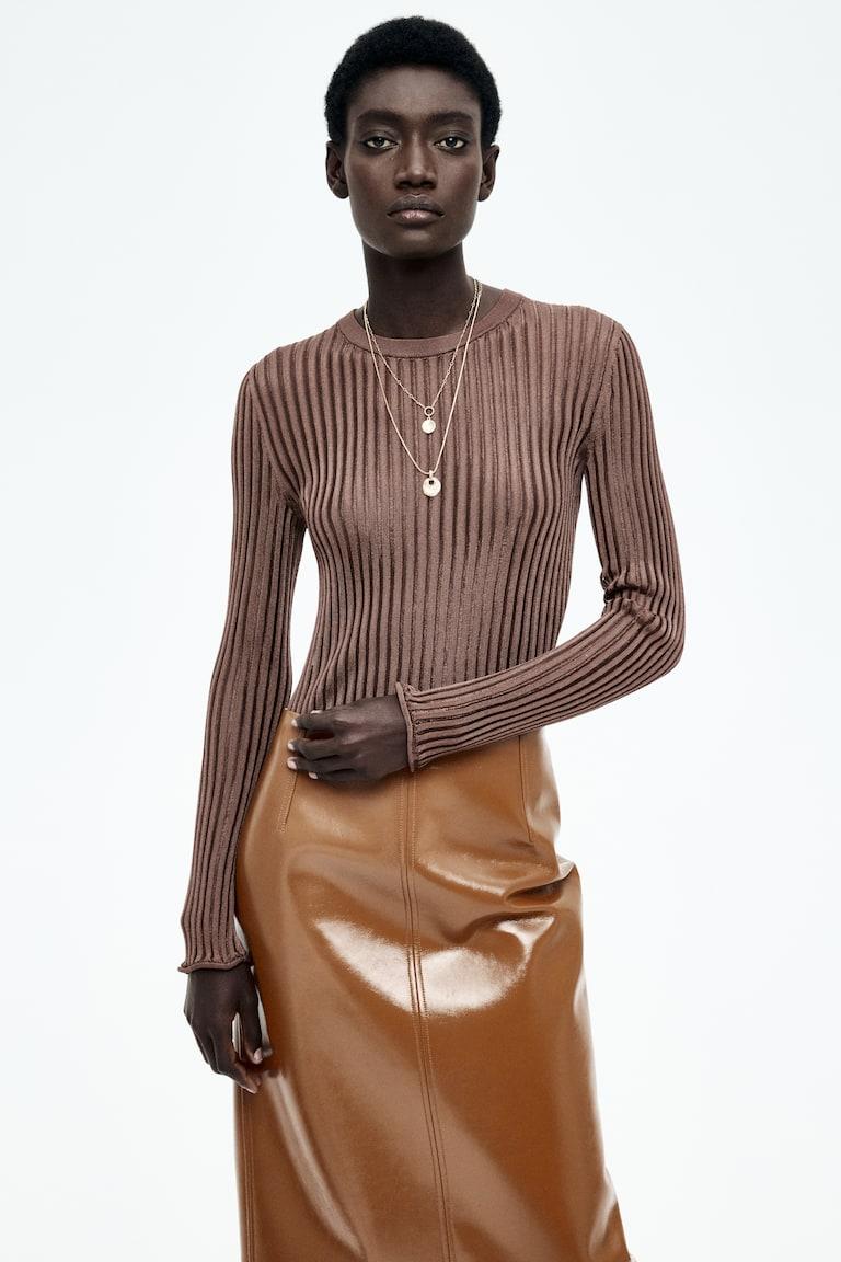 H&M Durchscheinendes Shirt in Rippstrick Letzte 3 Tage