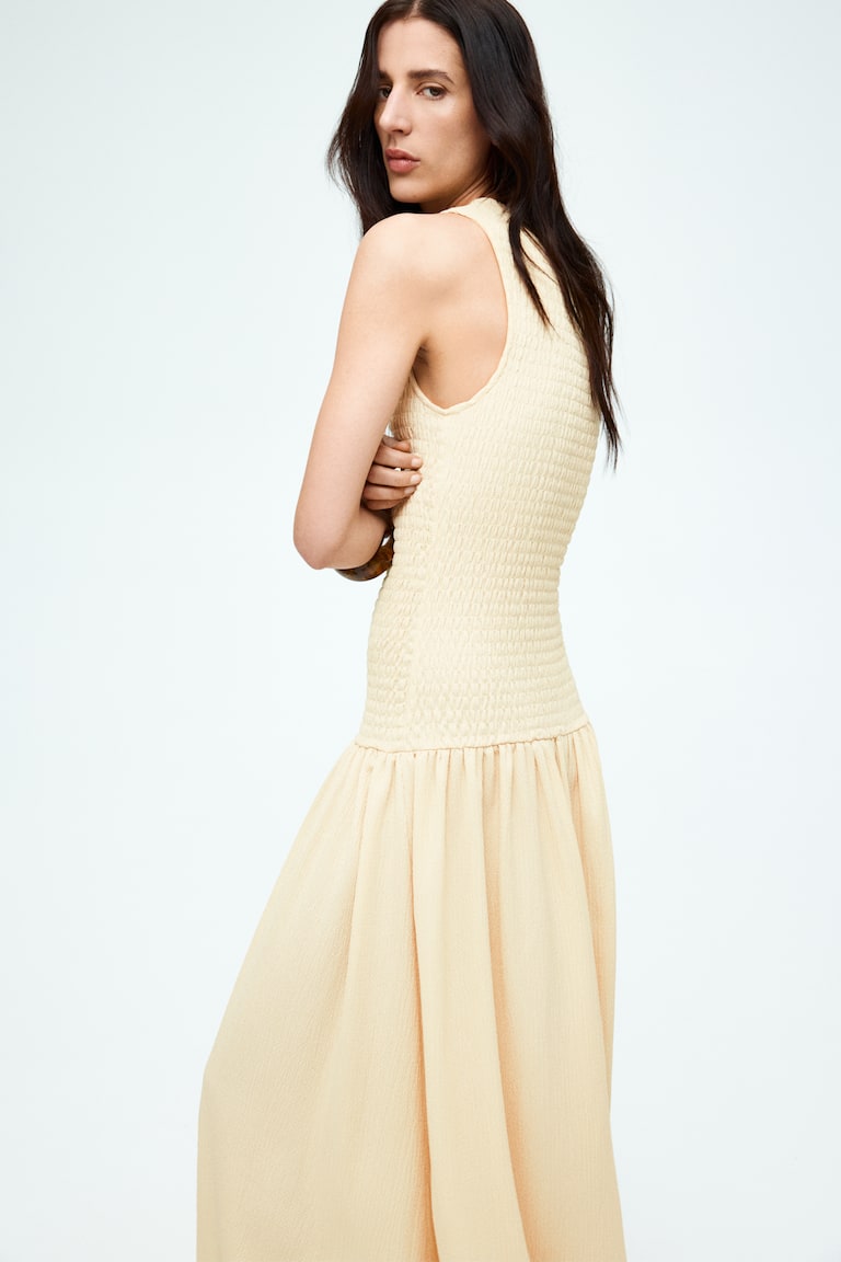 H&M Gesmoktes Jerseykleid Letzter Tag