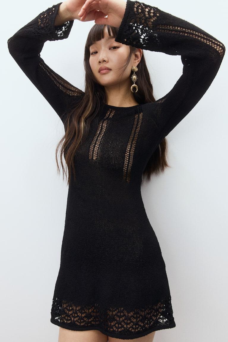 H&M Minikleid in Ajourstrick Osterangebot