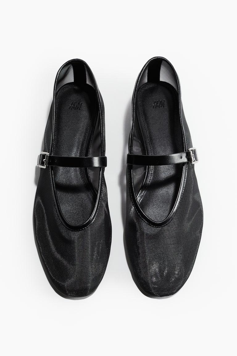 H&M Ballerinas im Mary-Jane-Stil aus Mesh Fabrikladen