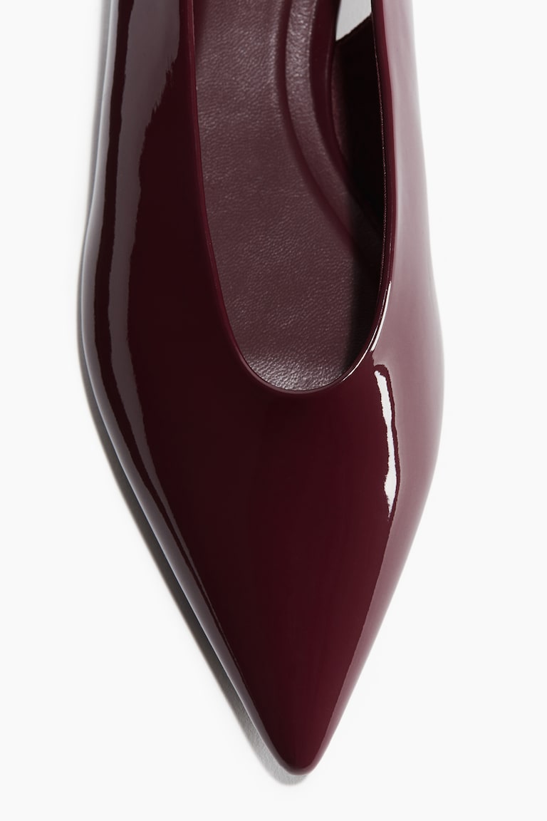 H&M Lack-Slingpumps Fabrik Onlineshop