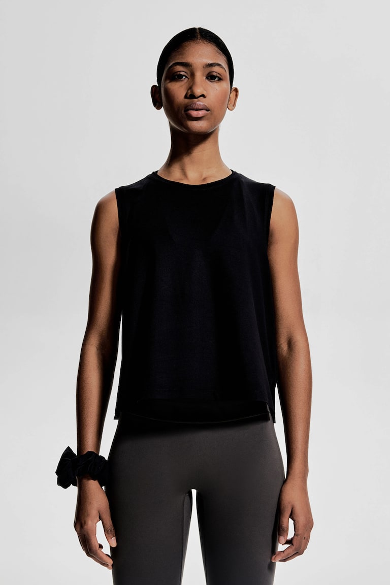 H&M Kastiges Sport-Tanktop mit DryMove™ Wochenangebot