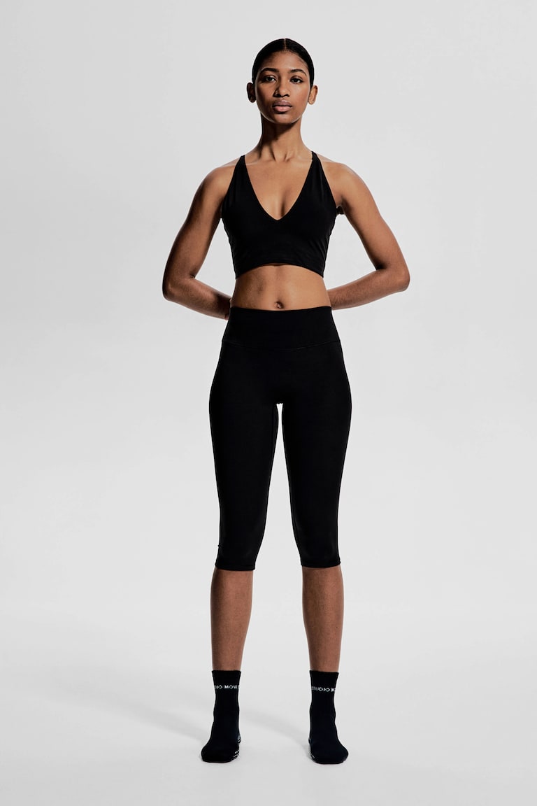 H&M Capri-Sportleggings mit SoftMove™ Bis zu 65% Rabatt