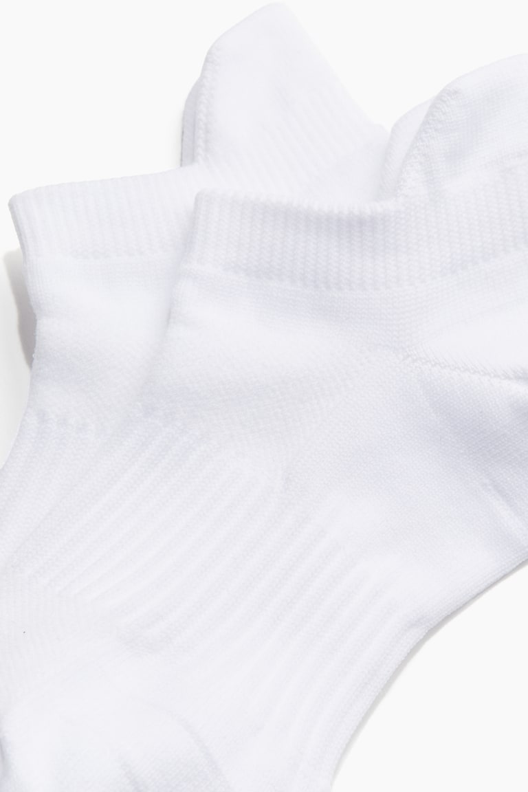 H&M 3er-Pack Sportsocken mit DryMove™ 50% Rabatt für begrenzte Zeit