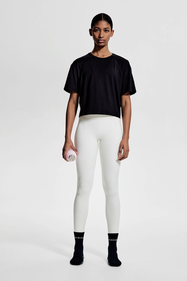 H&M Kastiges Sportshirt mit DryMove™ Fabrik Onlineshop