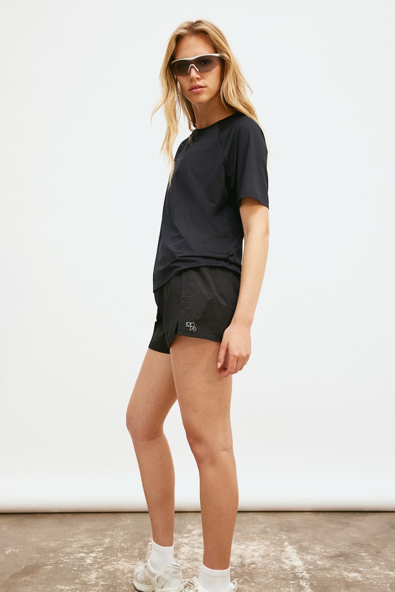H&M Sportshirt mit DryMove™ Großer Ausverkauf