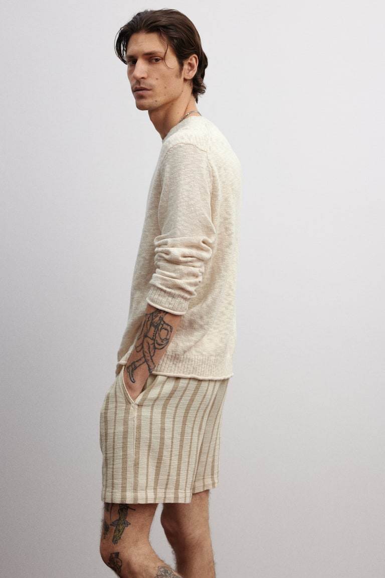 H&M Shorts aus Webstoff in Regular Fit Sonderangebote
