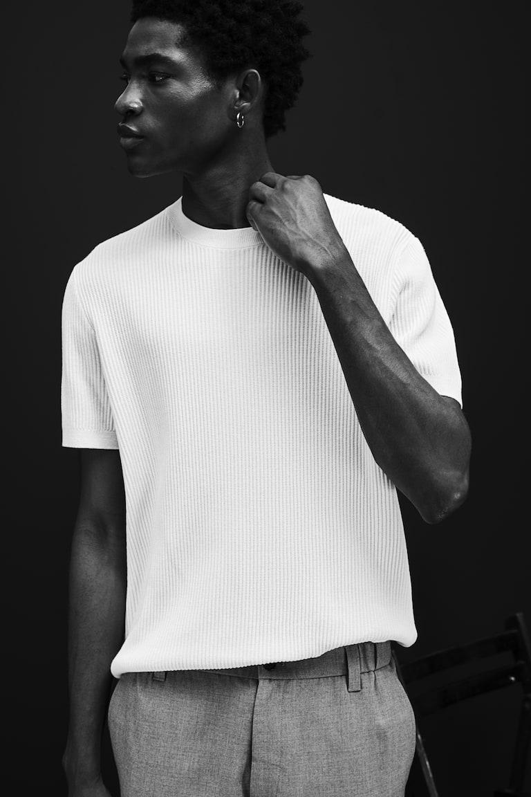 H&M T-Shirt in Rippstrick Regular Fit VIP-Rabatte