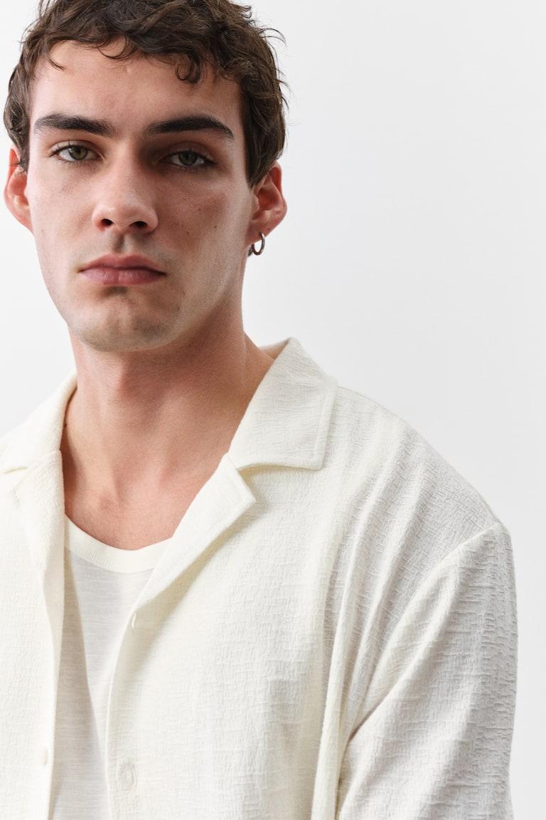 H&M Freizeithemd aus Jersey in Regular Fit Begrenzt auf 3 Tage