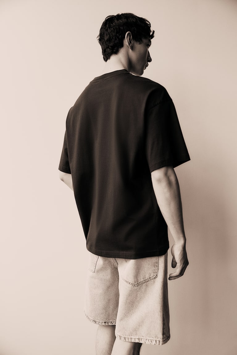 H&M T-Shirt in Oversized Fit Valentinstagsangebot