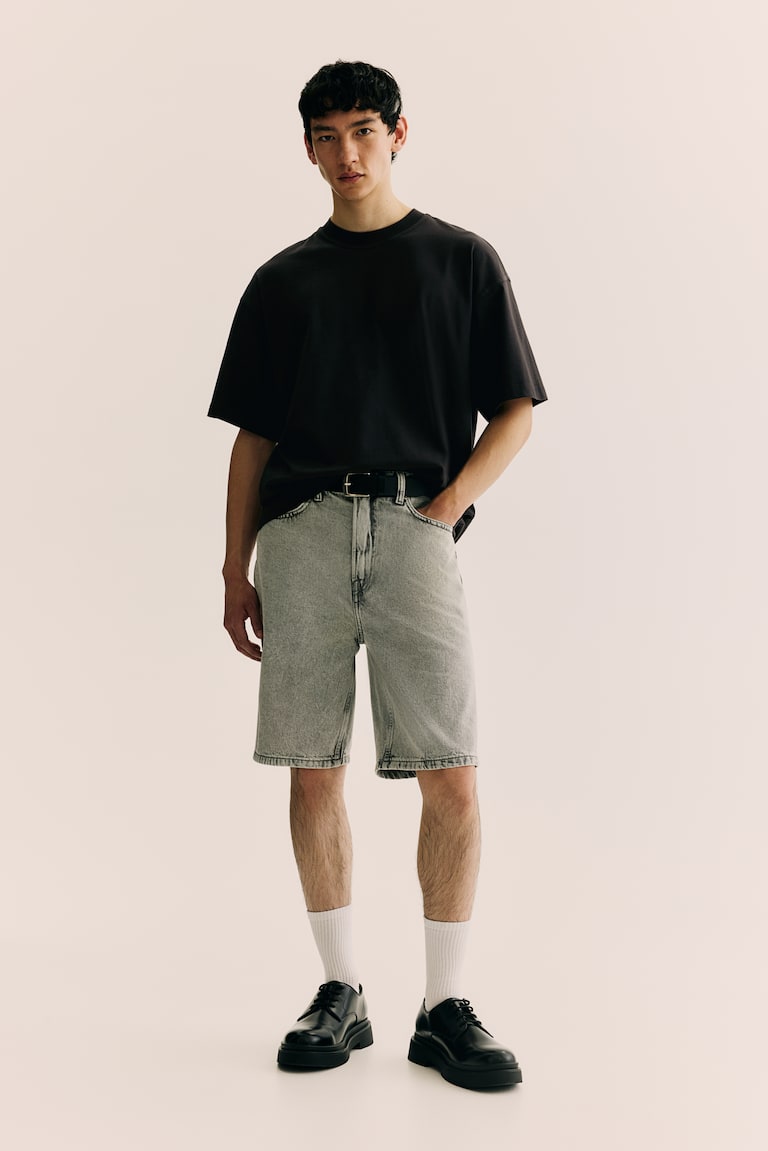 H&M T-Shirt in Oversized Fit