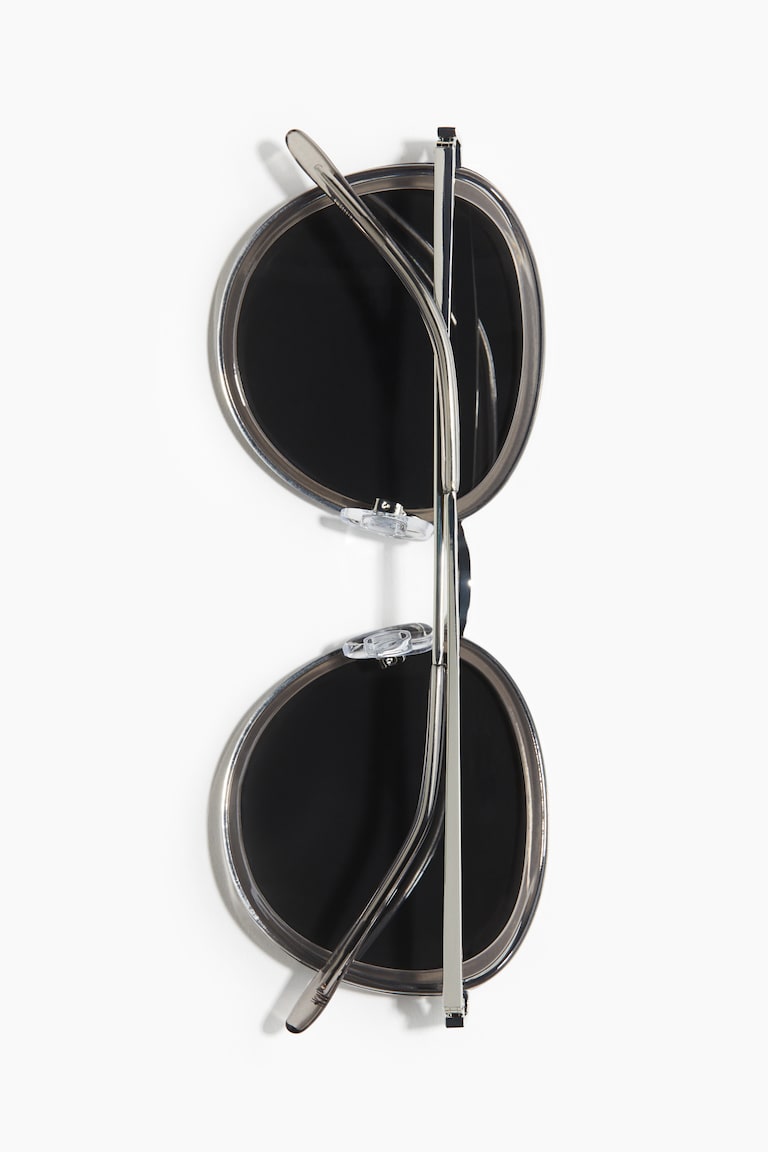 H&M Polarisierende Sonnenbrille Letzter Tag