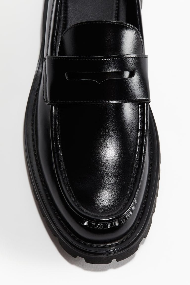 H&M Chunky Loafer Vierteljährliche Förderung