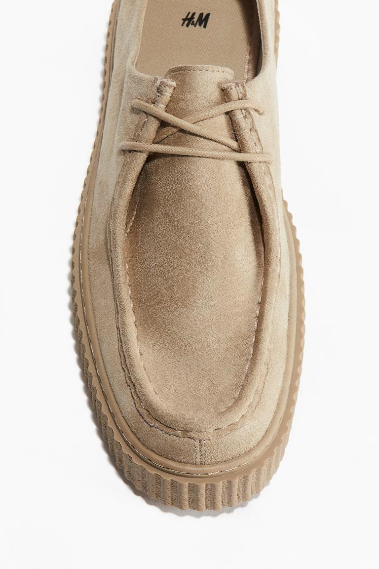 H&M Schuhe mit Mokassinnaht im Angebot