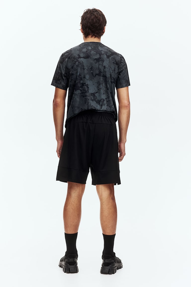 H&M Lange Sportshorts mit DryMove™ Saisonale Angebote