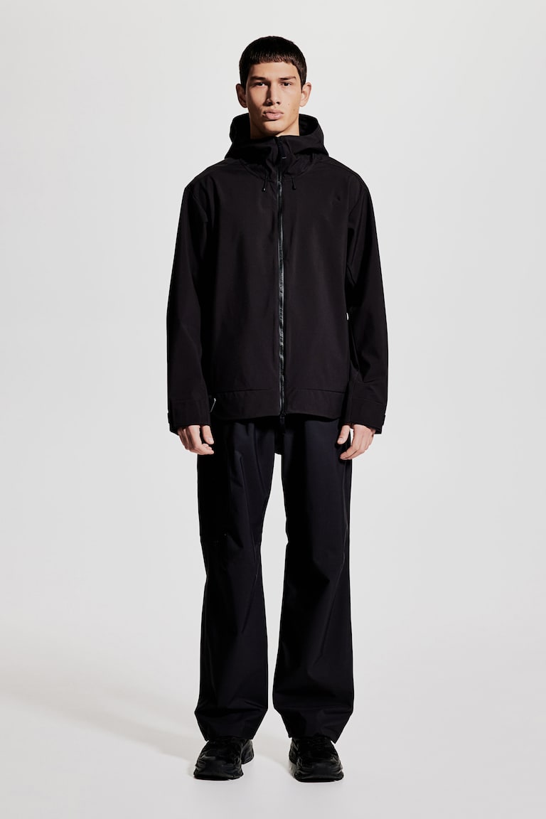H&M Wasserabweisende Softshelljacke in Regular Fit Neueste Stile