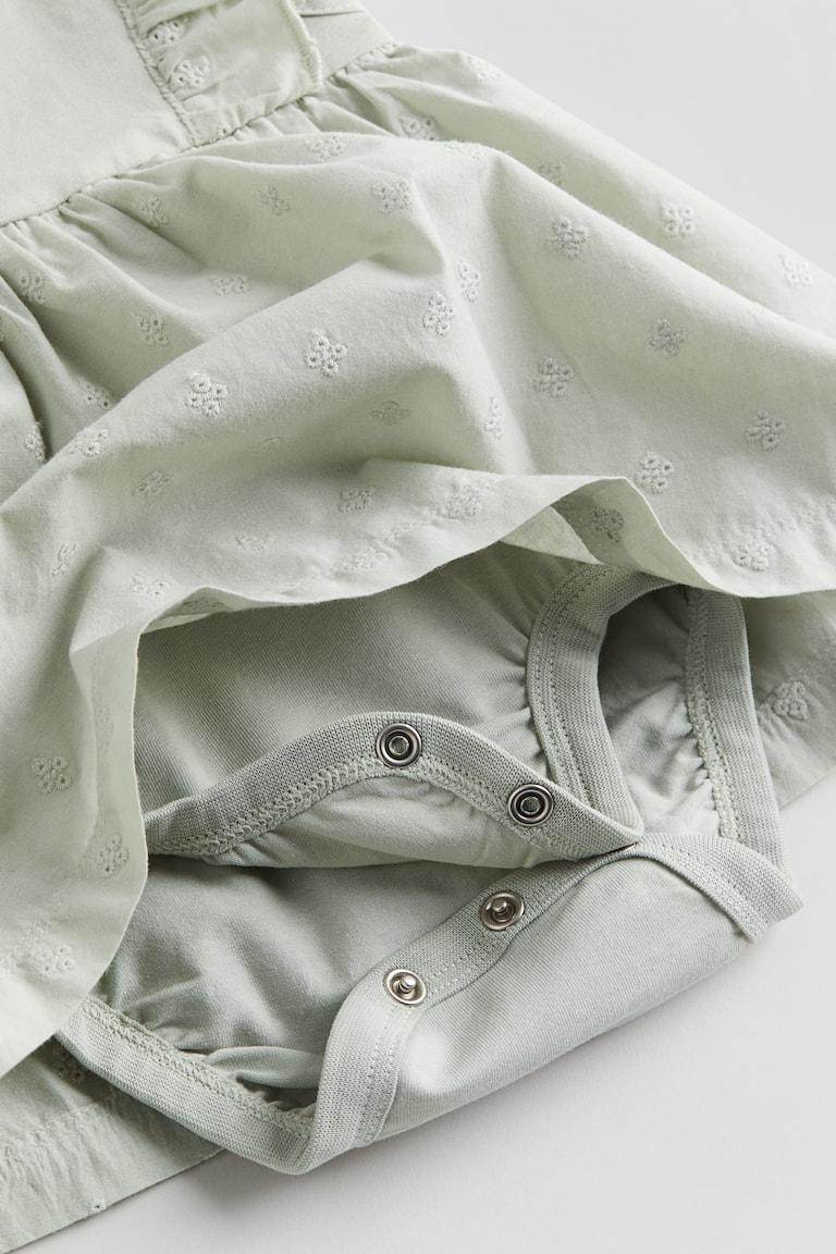 H&M Bodykleid mit Volants Im Verkauf