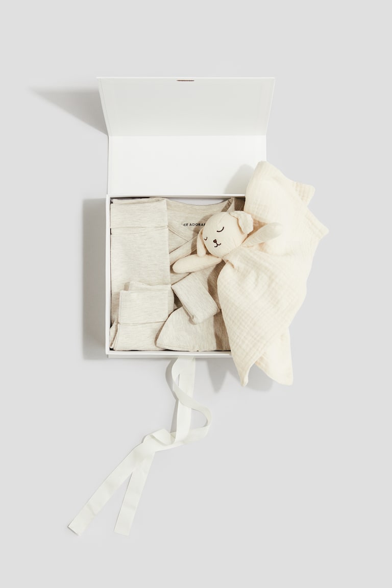 H&M Geschenkbox mit vier Teilen aus Baumwolle Sonderangebote