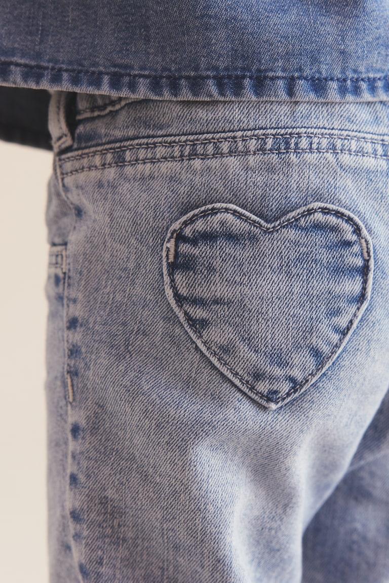 H&M Jeans Neueste Stile