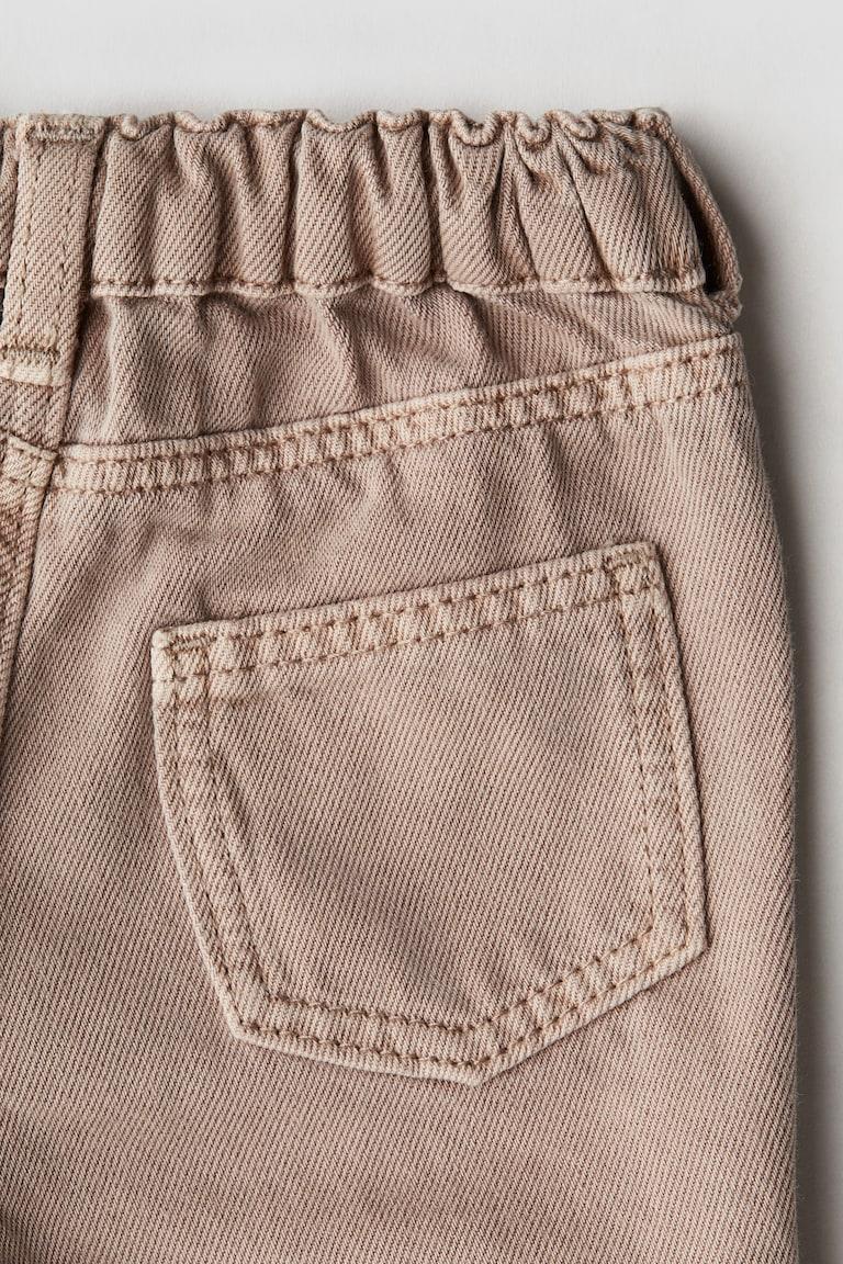 H&M Jeans mit Stickereien Verkauf