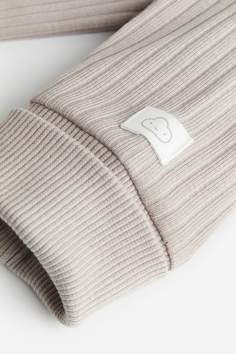 H&M Mitwachsender Strampler Vatertagsangebot