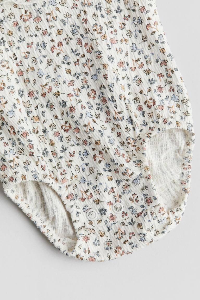 H&M Body aus Crinkle-Jersey mit Kragen Bis zu 60% Rabatt