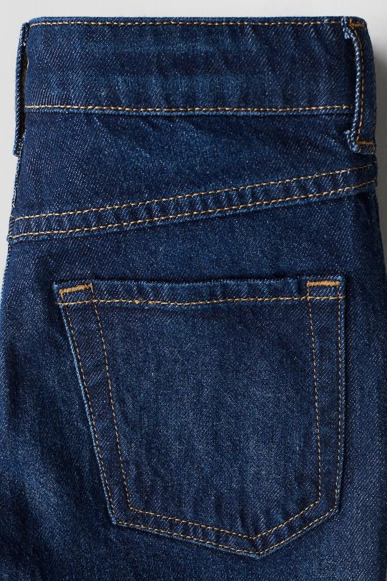 H&M Relaxed Fit Jeans Bis zu 55% Rabatt