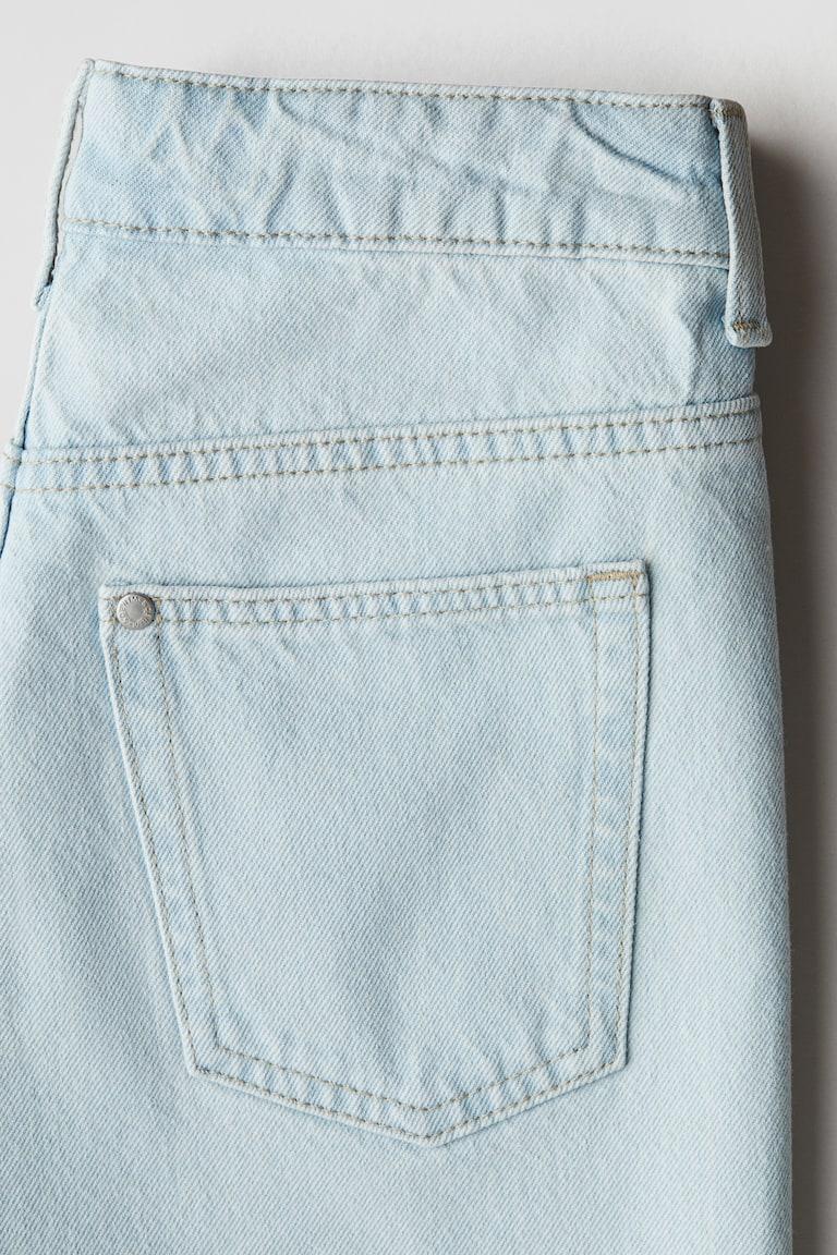 H&M Jeansshorts in Loose Fit Super Sparpreis